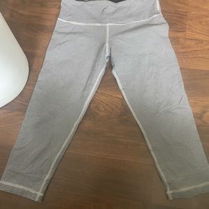 Lululemon legging thin stripes